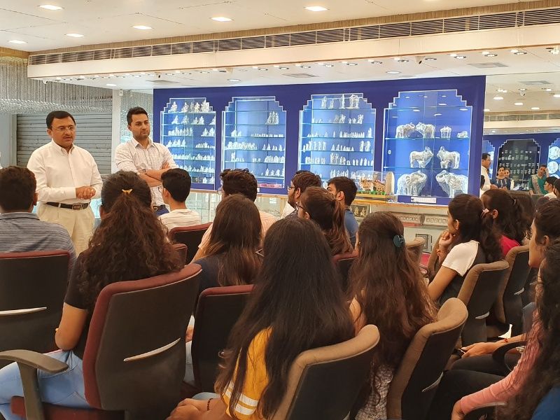D Khushalbhai Jewellers 4