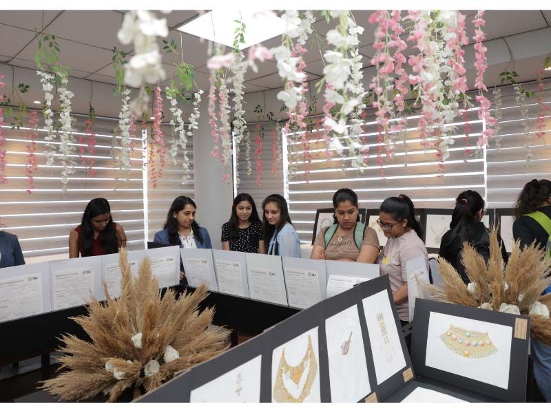 International Jewellery Competition 8